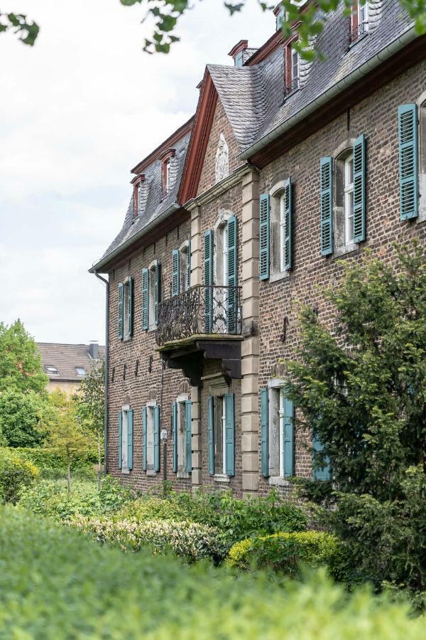 Hotel Boardinghouse Burgpark Hürth Exterior foto